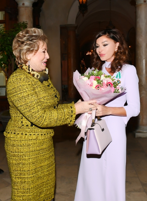 Mehriban Əliyeva Federasiya Şurasının sədri ilə görüşüb