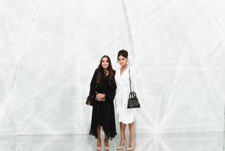 Mehriban Əliyeva 8-ci Moskva Beynəlxalq Müasir İncəsənət Bienallesi ilə tanış olub