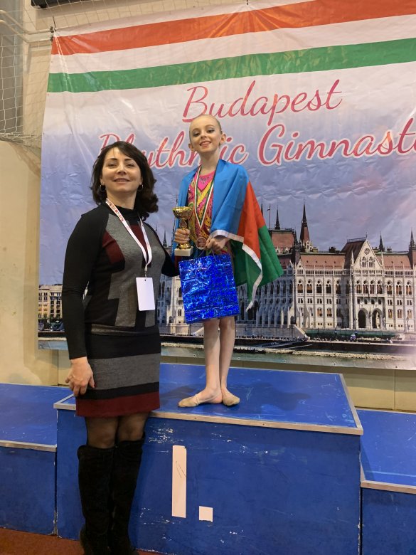 Balaca gimnastımız daha 4 medal qazanıb