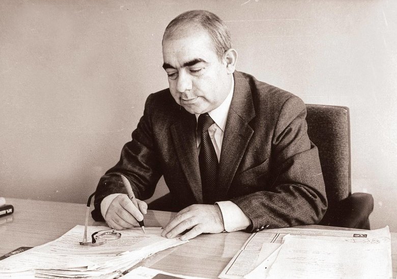 Peşəkarlıq və ləyaqət nümunəsi