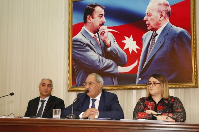 Fəzail Ağamalının müavini partiyanın və sədrin qərarına tabe olmur