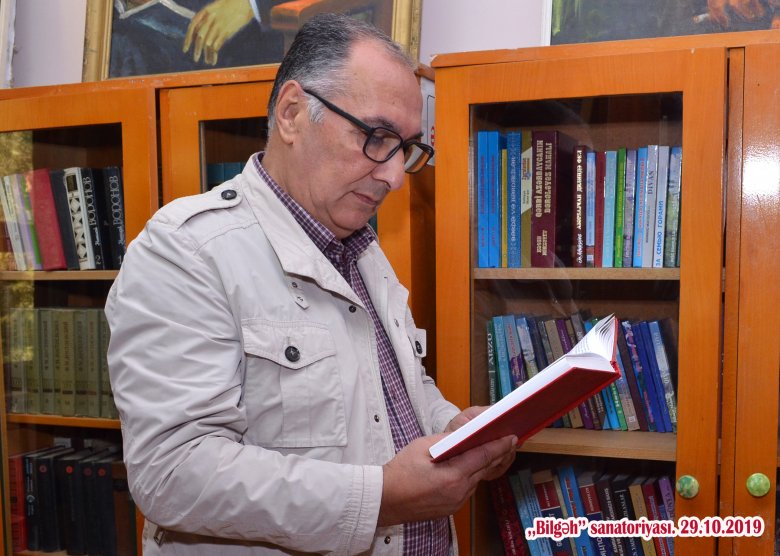 “Hə, sən öl...” “Hə, sən öl...”