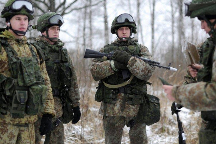 25 minlik ordu hərəkətə gətirildi: raketlər hədəfə tuşlandı 25 minlik ordu hərəkətə gətirildi: raketlər hədəfə tuşlandı