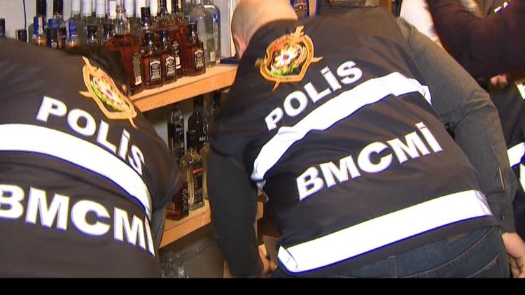 “Bandotdel”dən əməliyyat: saxta spirtli içki istehsal edən dəstə üzvləri həbs olundu