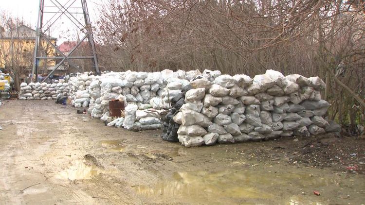 “Bandotdel”dən əməliyyat: saxta spirtli içki istehsal edən dəstə üzvləri həbs olundu