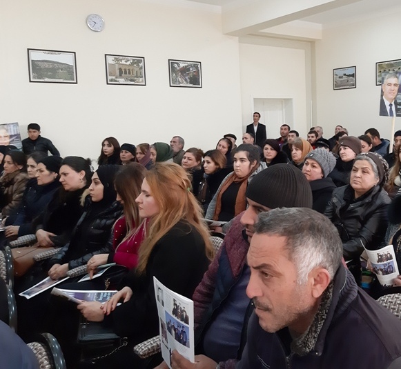 Məcburi köçkünlər Vüqar Bayramova böyük etimad göstərirlər