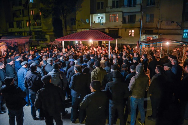 İqbal Ağazadə Gəncə prospektində növbəti görüş keçirib