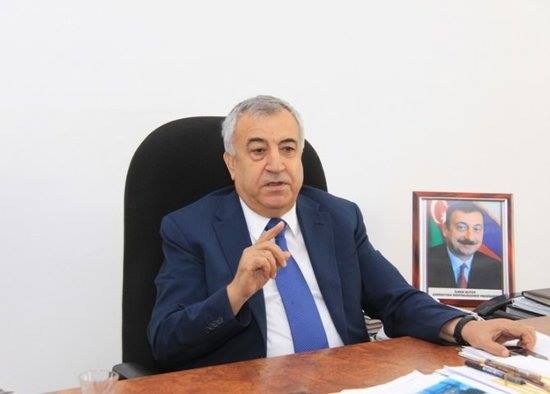 İki icra başçısı seçki oyunbazlığına başlayıb