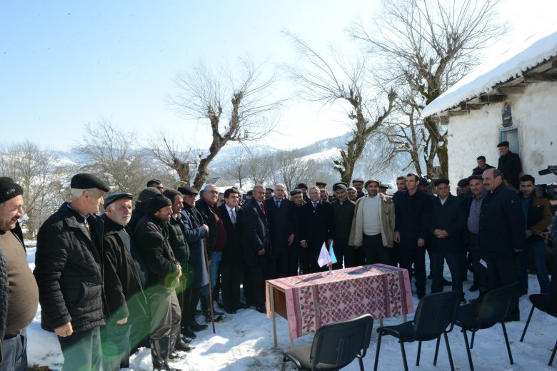 İqbal Məmmədov seçicilərlə fərdi qaydada görüşüb