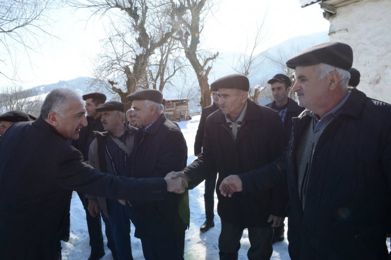 İqbal Məmmədov seçicilərlə fərdi qaydada görüşüb