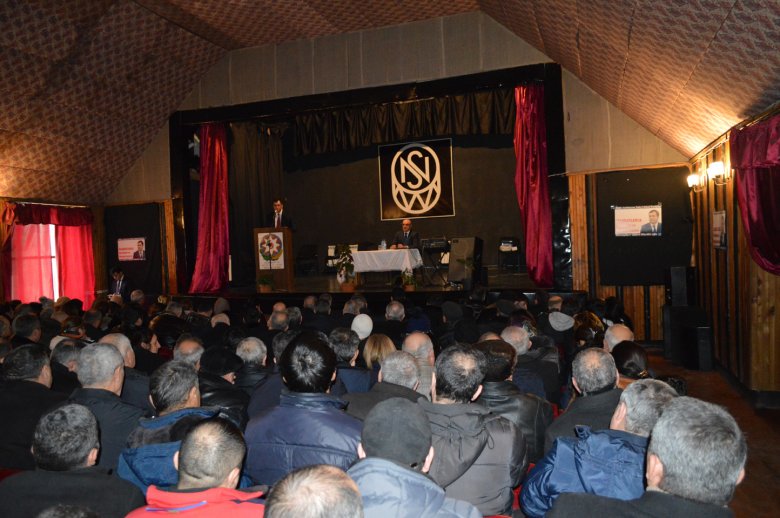 Qüdrət Həsənquliyev: “Pensiyalar artırılmalı, uşaqlara müavinətlər verilmədir”