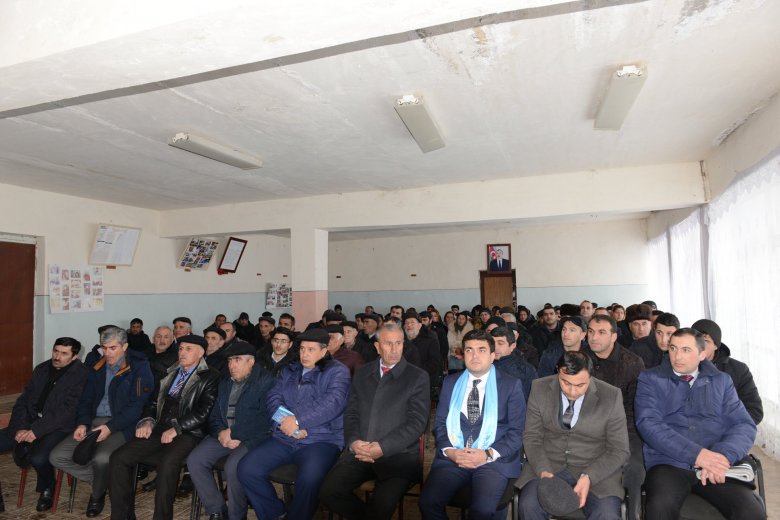 İqbal Məmmədovun seçicilərlə növbəti görüşü olub İqbal Məmmədovun seçicilərlə növbəti görüşü olub