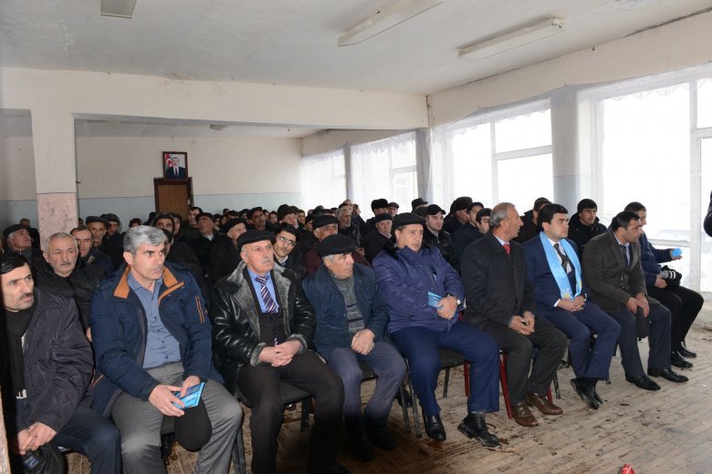 İqbal Məmmədovun seçicilərlə növbəti görüşü olub İqbal Məmmədovun seçicilərlə növbəti görüşü olub