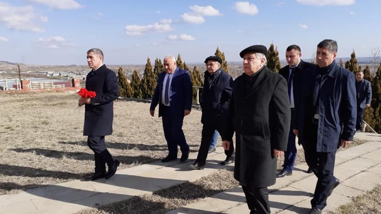 Kərimbəylililər də Vüqar Bayramov deyir!