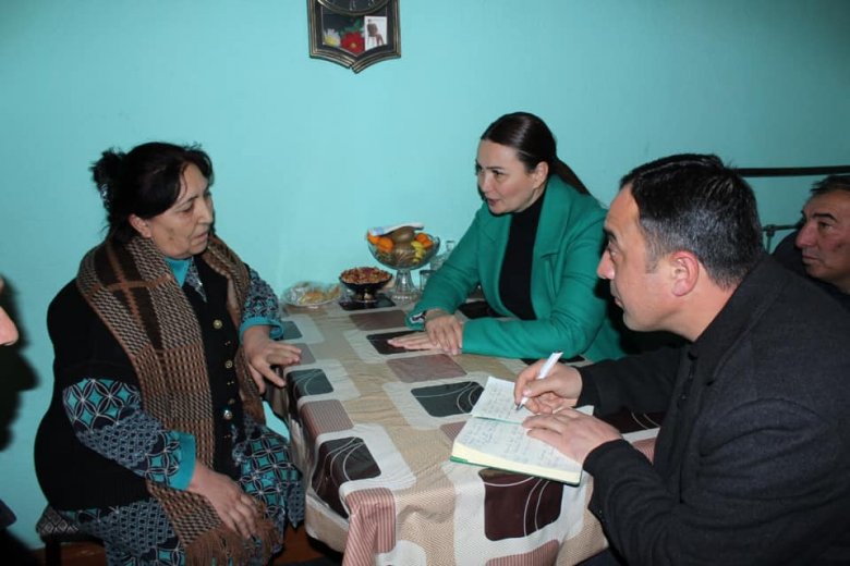 Şəhid ailələri Qənirə Paşayevanı dəstəkləyir - Bozalqanlıda görüş Şəhid ailələri Qənirə Paşayevanı dəstəkləyir - Bozalqanlıda görüş