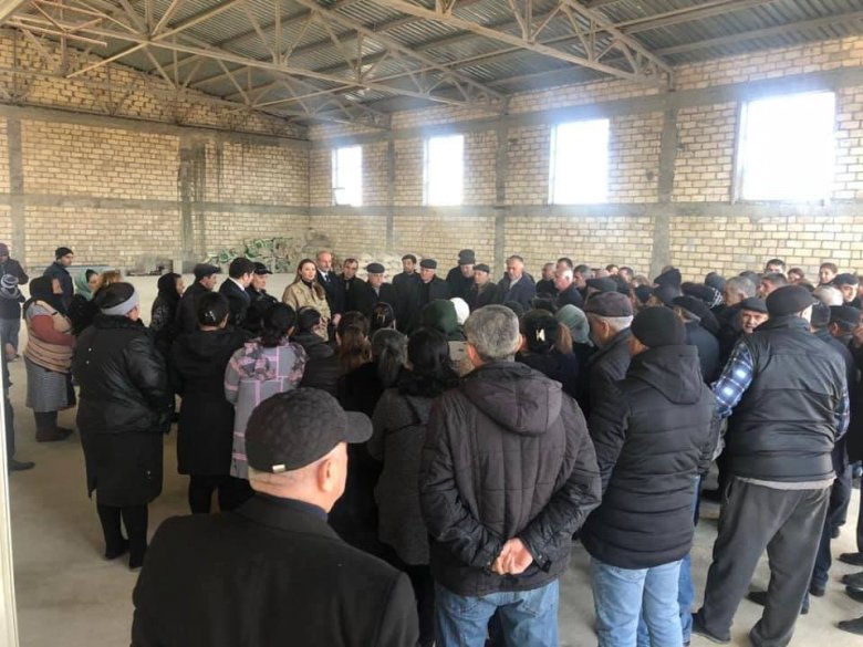 Qənirə Paşayeva: “Biz xalqın xidmətçiləriyik”