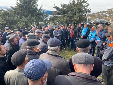 İqbal Məmmədov seçicilərlə görüşlərini davam etdirir