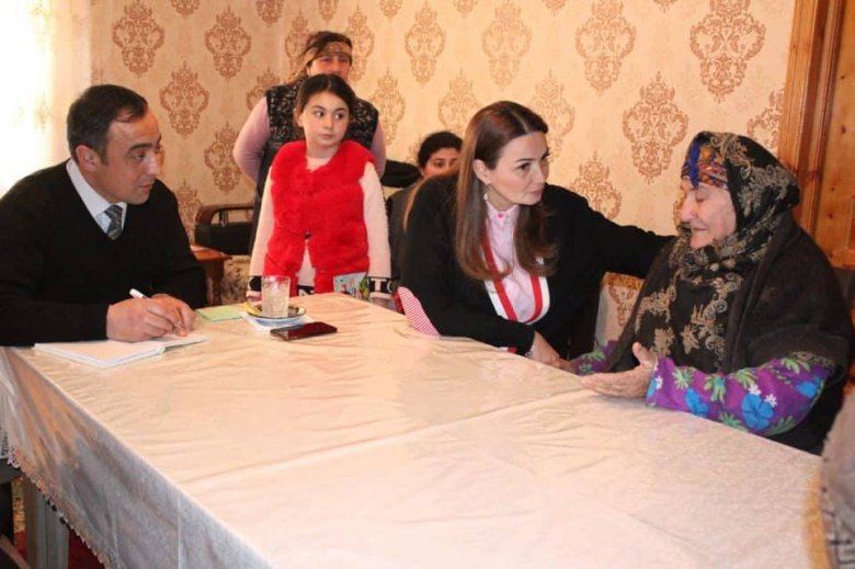 Qənirə Paşayevanın seçiciləri: “Siz bizim dəstəyimizi öz fəaliyyətinizlə qazanmısınız”