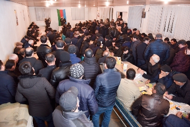 İqbal Ağazadə İnqilab İsmayılov küçəsində daha bir görüş keçirdi İqbal Ağazadə İnqilab İsmayılov küçəsində daha bir görüş keçirdi