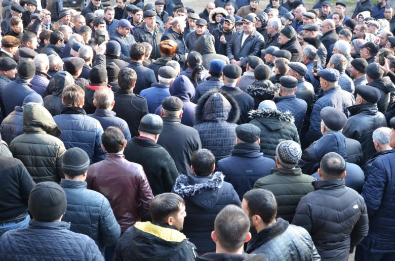 İqbal Ağazadə: “Parlamentdə xalqın sözünü deyən adam olmalıdır” İqbal Ağazadə: “Parlamentdə xalqın sözünü deyən adam olmalıdır”