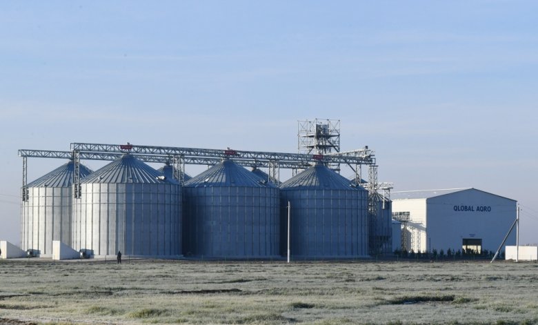 Prezident Kürdəmirdə aqroparkın təqdimatında iştirak edib