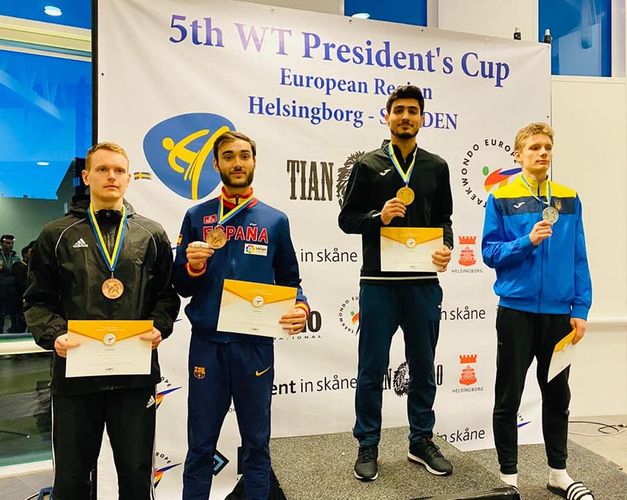 Taekvondoçularımız İsveçdən 9 medalla qayıdıb