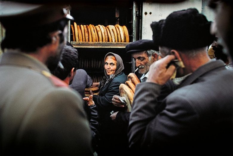 Rusiya mətbuatı Xocalı soyqırımı ilə bağlı dəhşətli fotolar yayıb