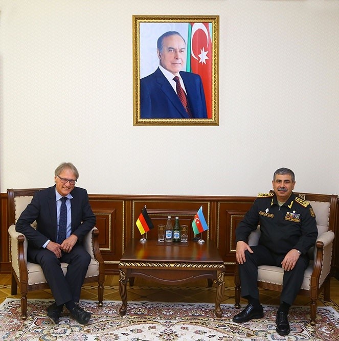 Azərbaycanla Almaniya arasında hərbi sahədə yeni layihələr həyata keçiriləcək