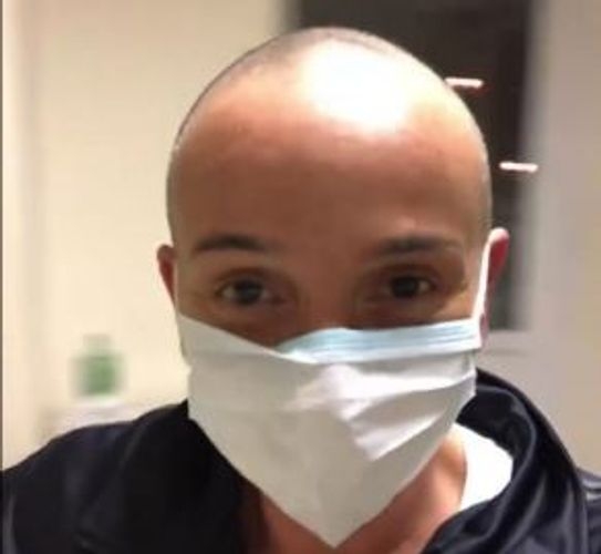 Məşhur rəssamın qızı karantinə alındı