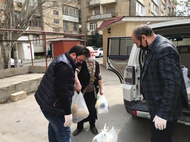 Ümid Partiyası xeyriyyə aksiyasını davam etdirir