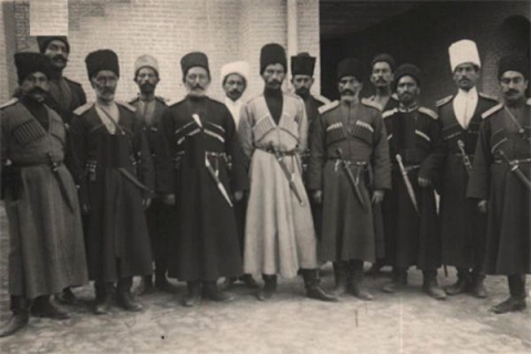 İran Kazak briqadası: mühacirlərdən təşkil olunmuş hərbi hissə 