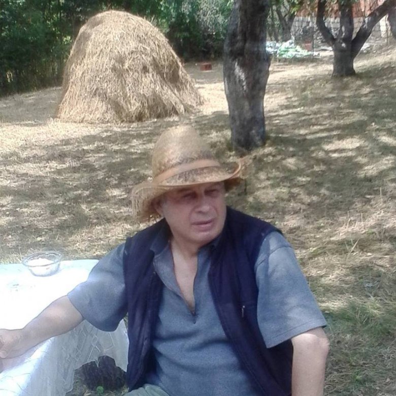 “Kölgə ədəbiyyatı”