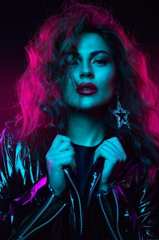 Gülay izləyicilərini təəccübləndirib Gülay izləyicilərini təəccübləndirib