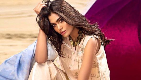 Tanınmış model qəzada həlak oldu Tanınmış model qəzada həlak oldu