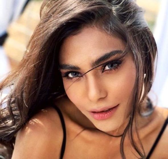 Tanınmış model qəzada həlak oldu Tanınmış model qəzada həlak oldu