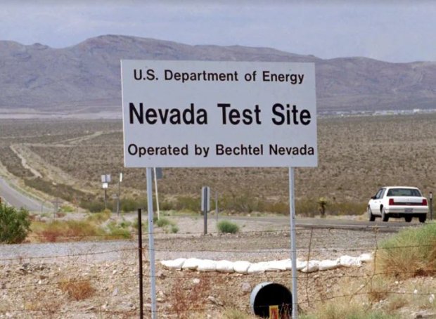 Tramp nüvə bombası partlatmağı planlaşdırır