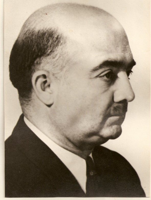 Hacı Abdulla xan Qaragözlü kimdir? Hacı Abdulla xan Qaragözlü kimdir?