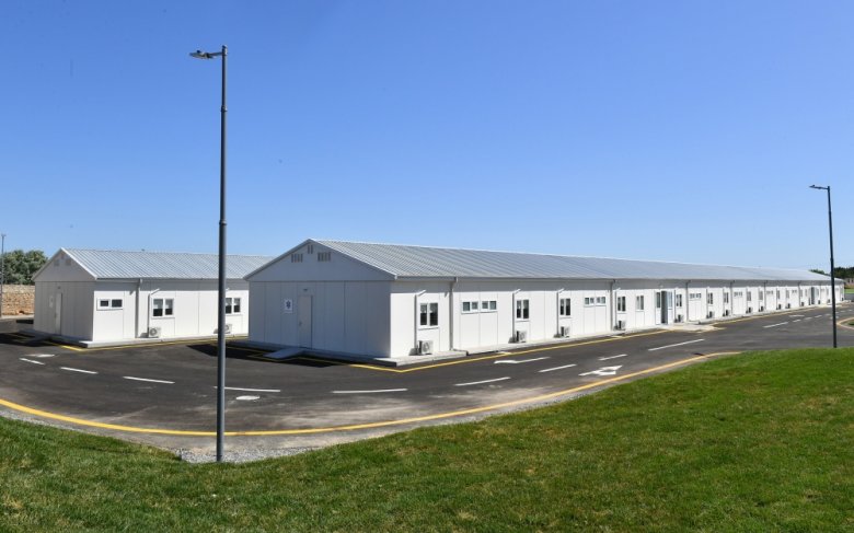 İlham Əliyev: "Məhdudiyyətlərin əsas səbəbi insanları qorumaqdır"