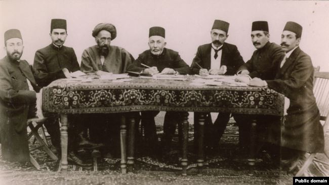 Rzaqulu xan Mafi: müvəqqəti hökumətin başçısı