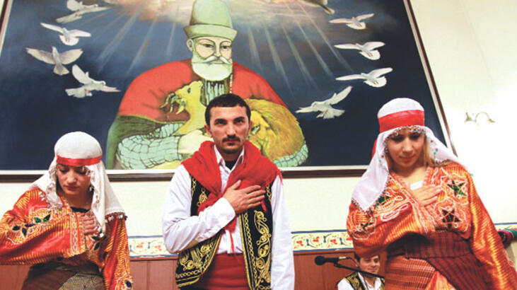 Ələvilik: əlinə, belinə, dilinə sahib duranlar 