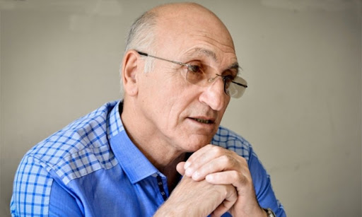 Rejissor Mərahim Fərzəlibəyovun  əmək kitabçası…