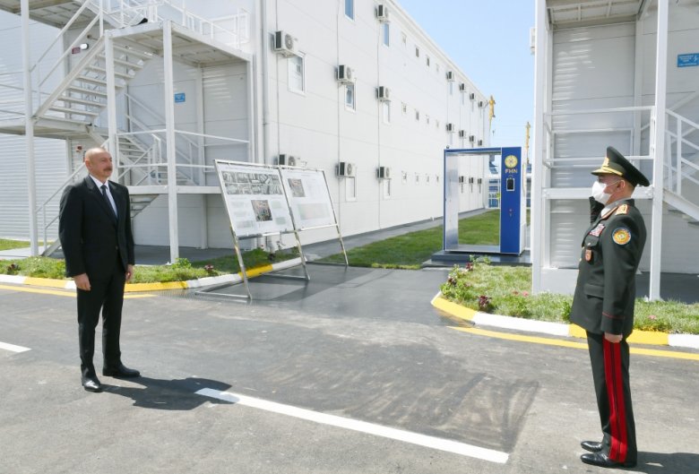 Prezident və birinci xanım modul tipli hospitalın açılışında - İlham Əliyev 3 yerli telekanala müsahibə verdi