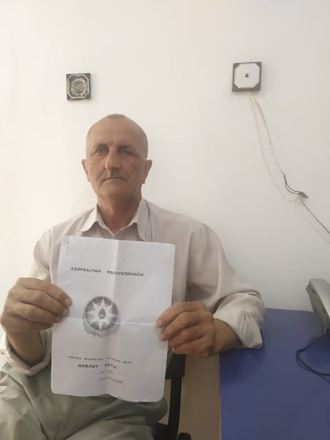 Məmur kəndlinin pay torpağını mənimsəyib? Məmur kəndlinin pay torpağını mənimsəyib?