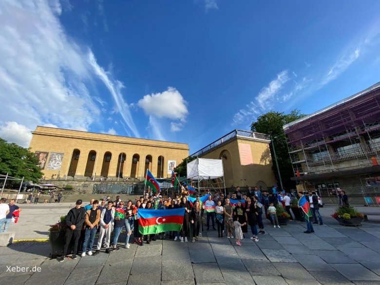 İsveçdə Azərbaycan Ordusuna dəstək aksiyası keçirilib