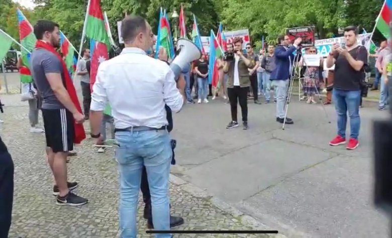 İsraildə Azərbaycana dəstək aksiyası keçirilib İsraildə Azərbaycana dəstək aksiyası keçirilib