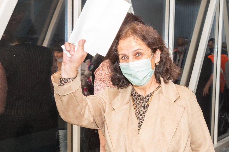 201 soydaşımız Moskvadan Bakıya gətirilib 201 soydaşımız Moskvadan Bakıya gətirilib