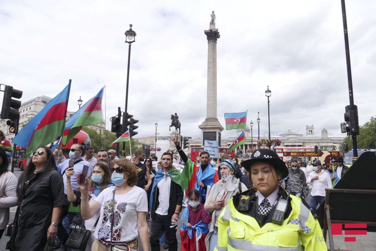 Londonda Ermənistanın təcavüzünə qarşı aksiya keçirilib