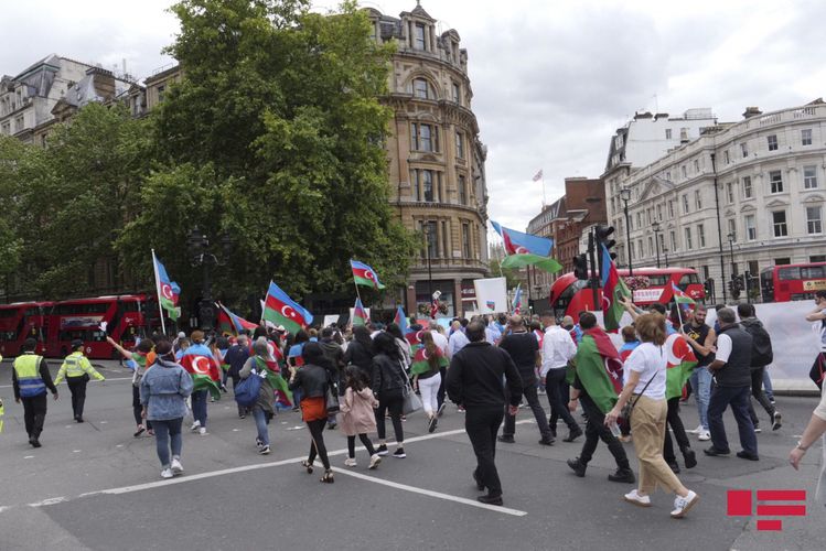 Londonda Ermənistanın təcavüzünə qarşı aksiya keçirilib