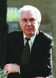 Öz qəhrəmanlarına bənzəyən yazıçı Öz qəhrəmanlarına bənzəyən yazıçı