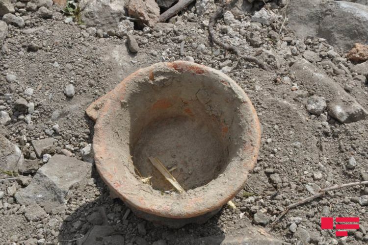 Yol çəkilişi zamanı qədim tarixi abidə tapılıb